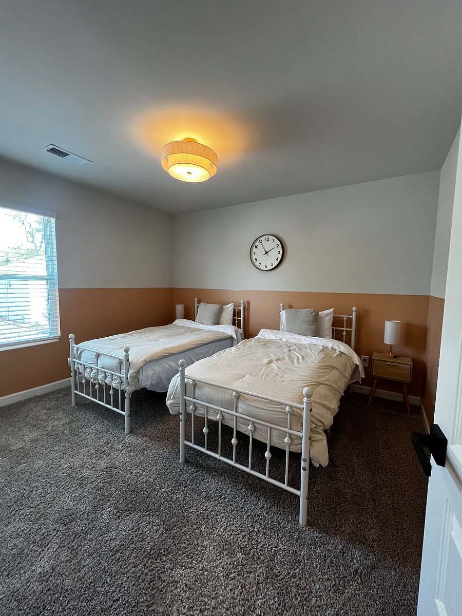 Furnished Finder property 835430_1 photo 14