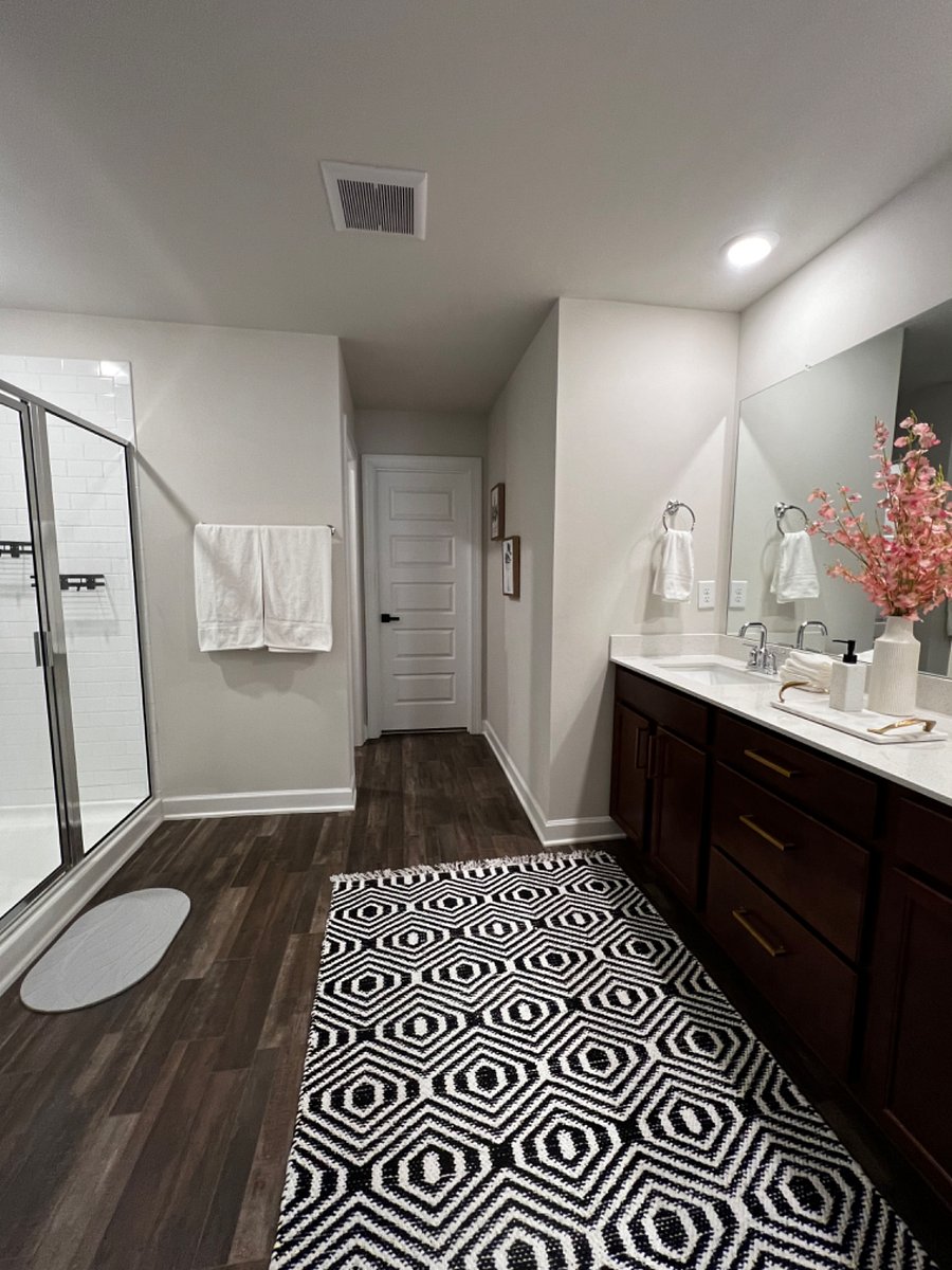 Furnished Finder property 835430_1 photo 18