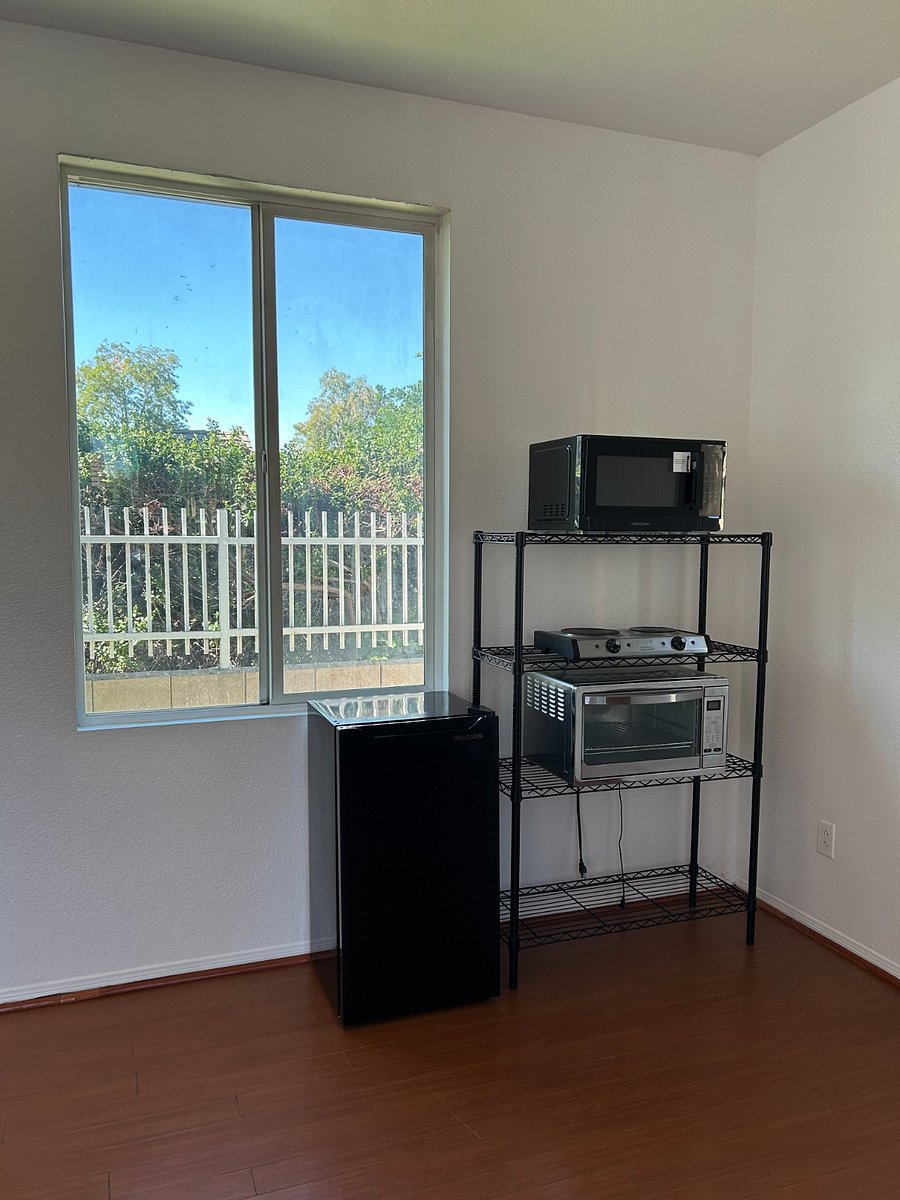 Furnished Finder property 835451_2 photo 12