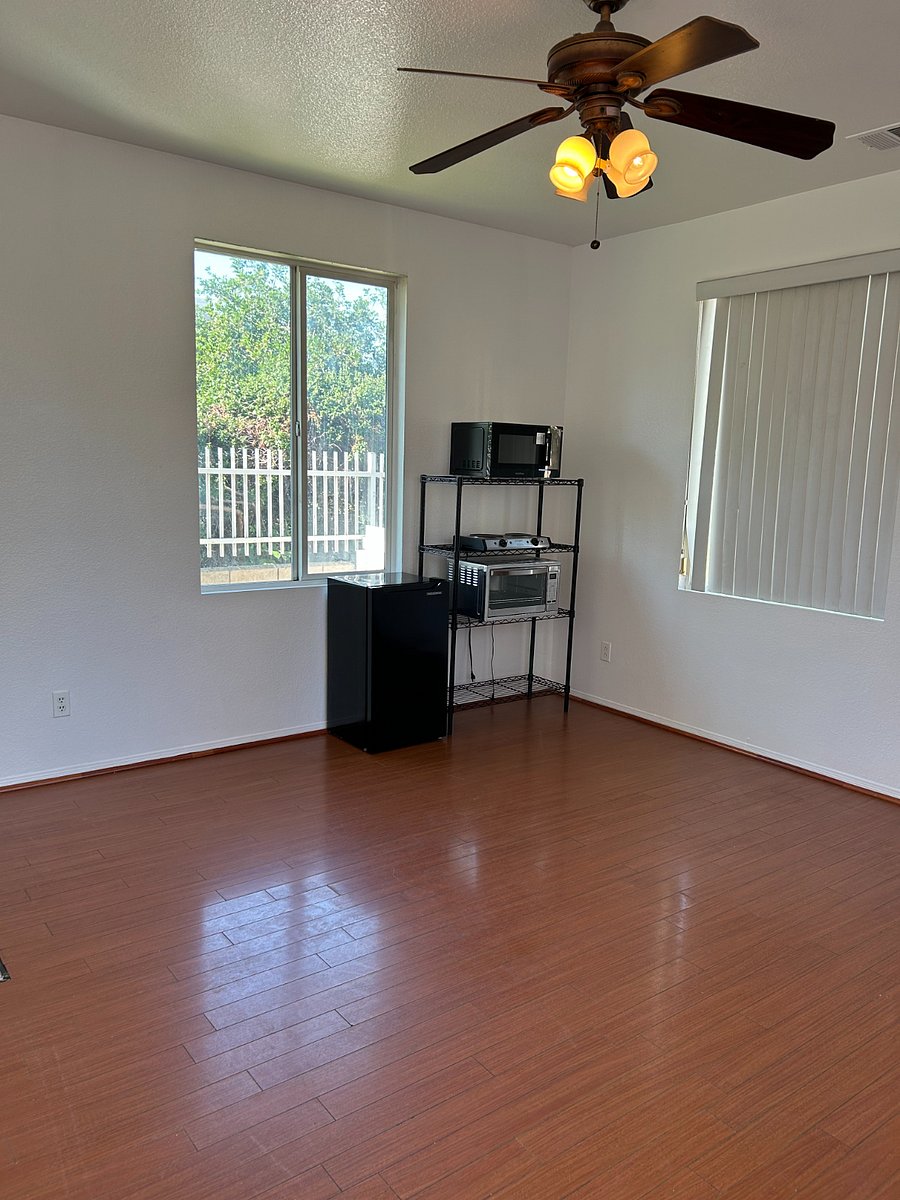 Furnished Finder property 835451_2 photo 13