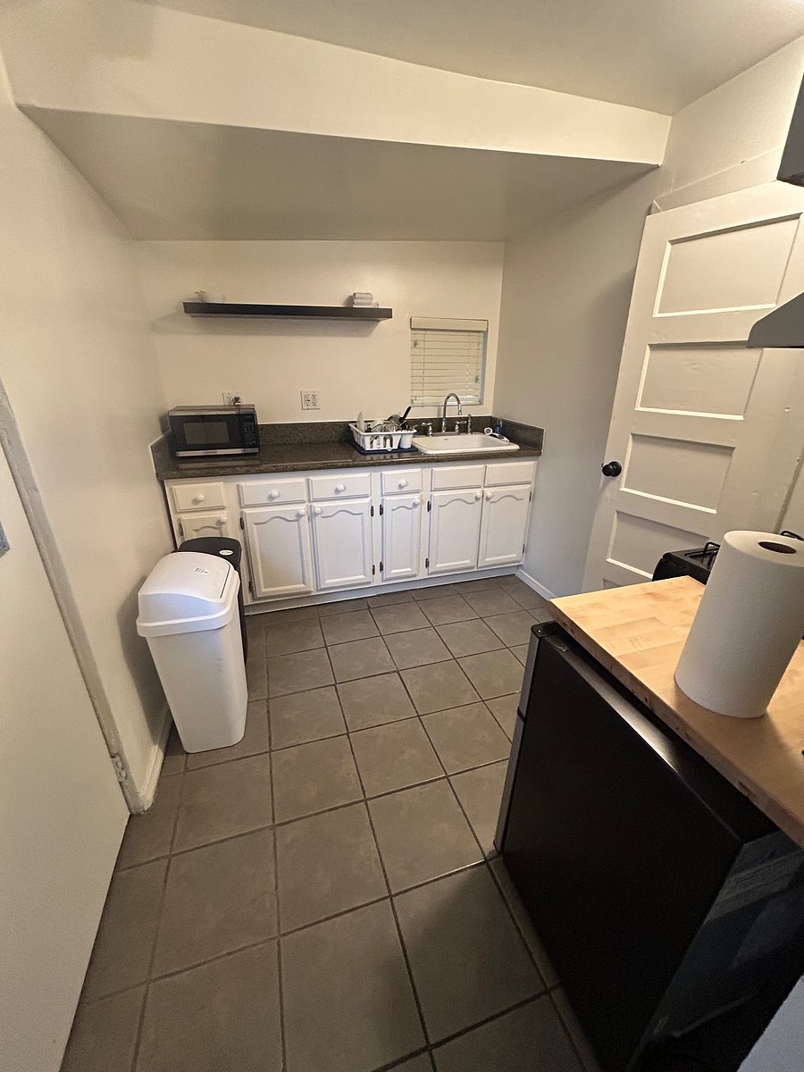 Furnished Finder property 835471_1 photo 3