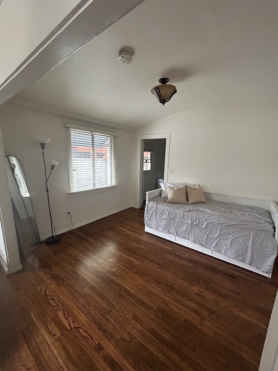 Furnished Finder property 835471_1 photo 5