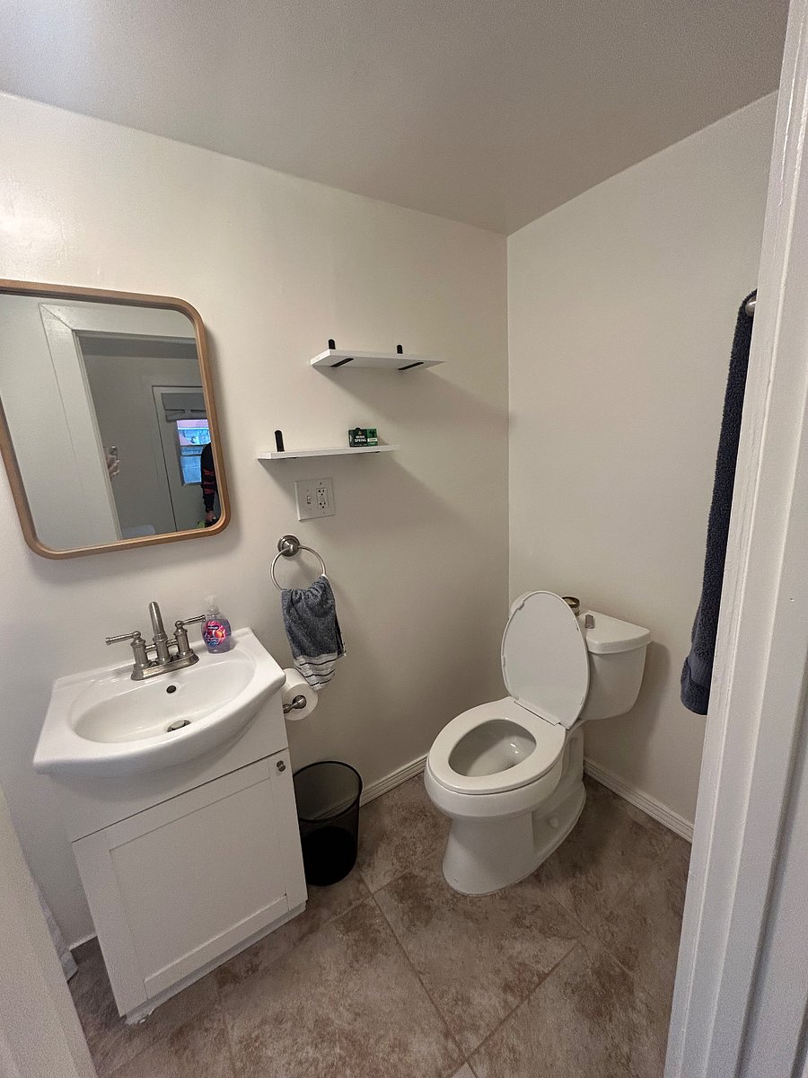 Furnished Finder property 835471_1 photo 6