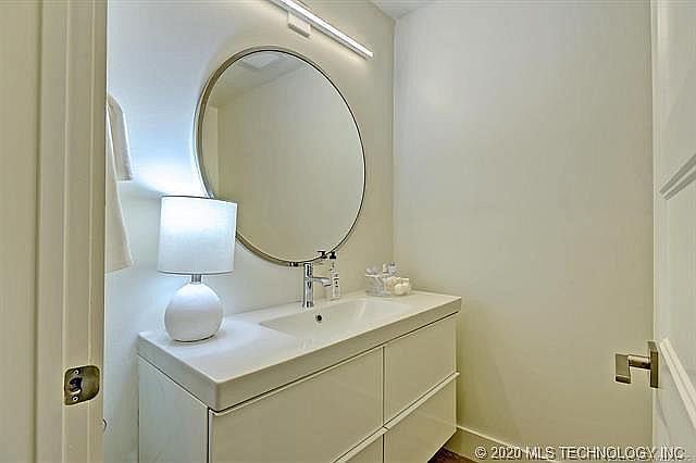 Furnished Finder property 835493_1 photo 8