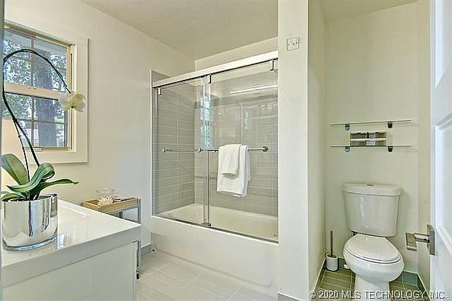 Furnished Finder property 835493_1 photo 7