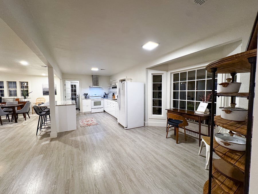 Furnished Finder property 835493_1 photo 13