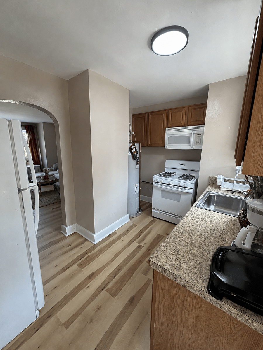 Furnished Finder property 835536_3 photo 4