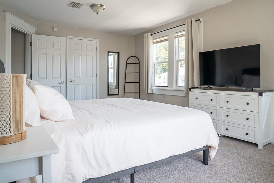 Furnished Finder property 835548_2 photo 9