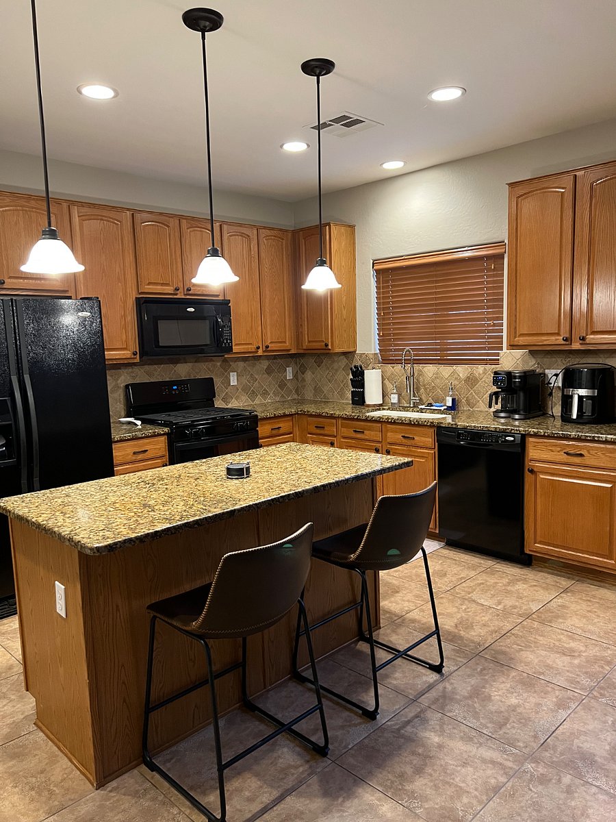Furnished Finder property 835682_1 photo 2