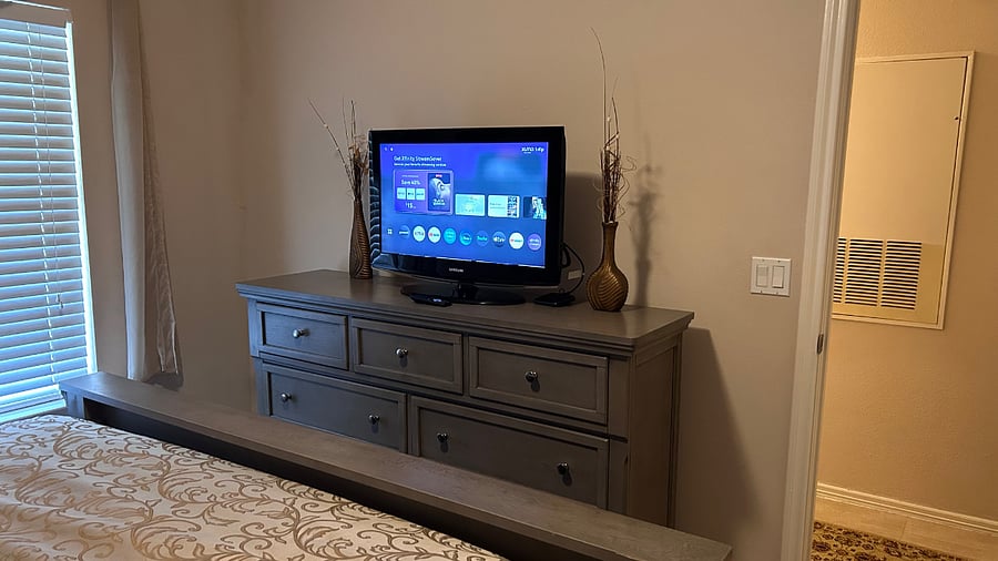 Furnished Finder property 835726_1 photo 35