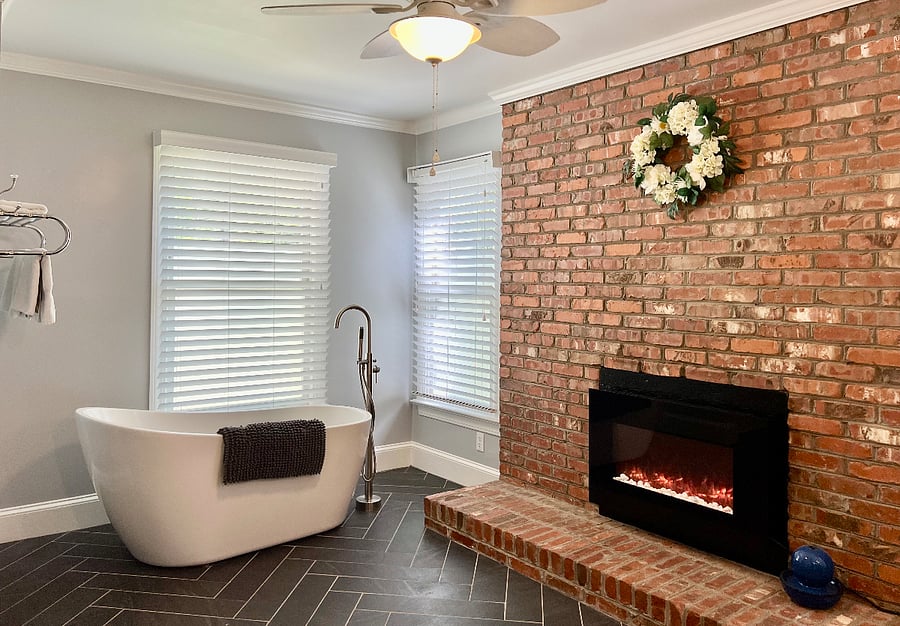 Soaking tub and fireplace