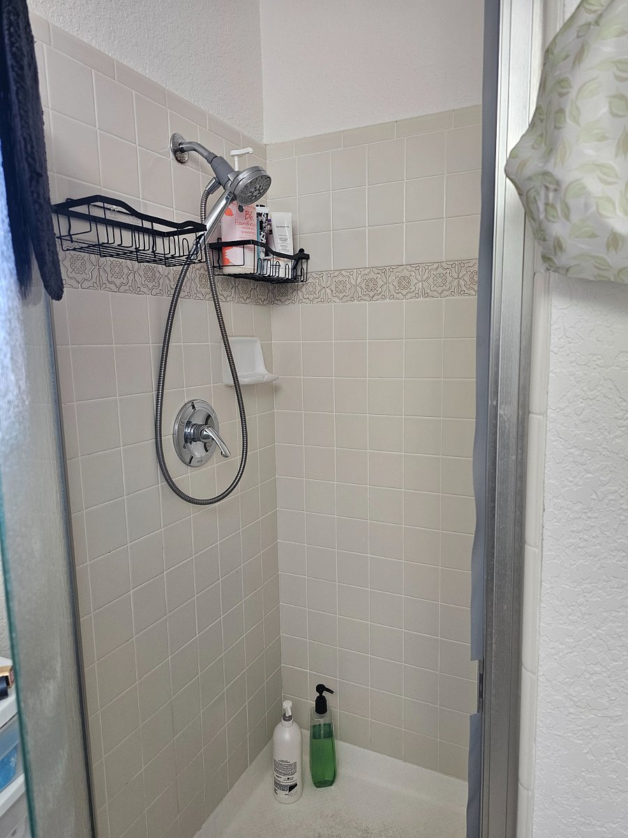 Furnished Finder property 835824_1 photo 9