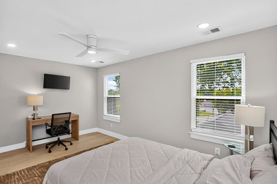 Furnished Finder property 835830_1 photo 37