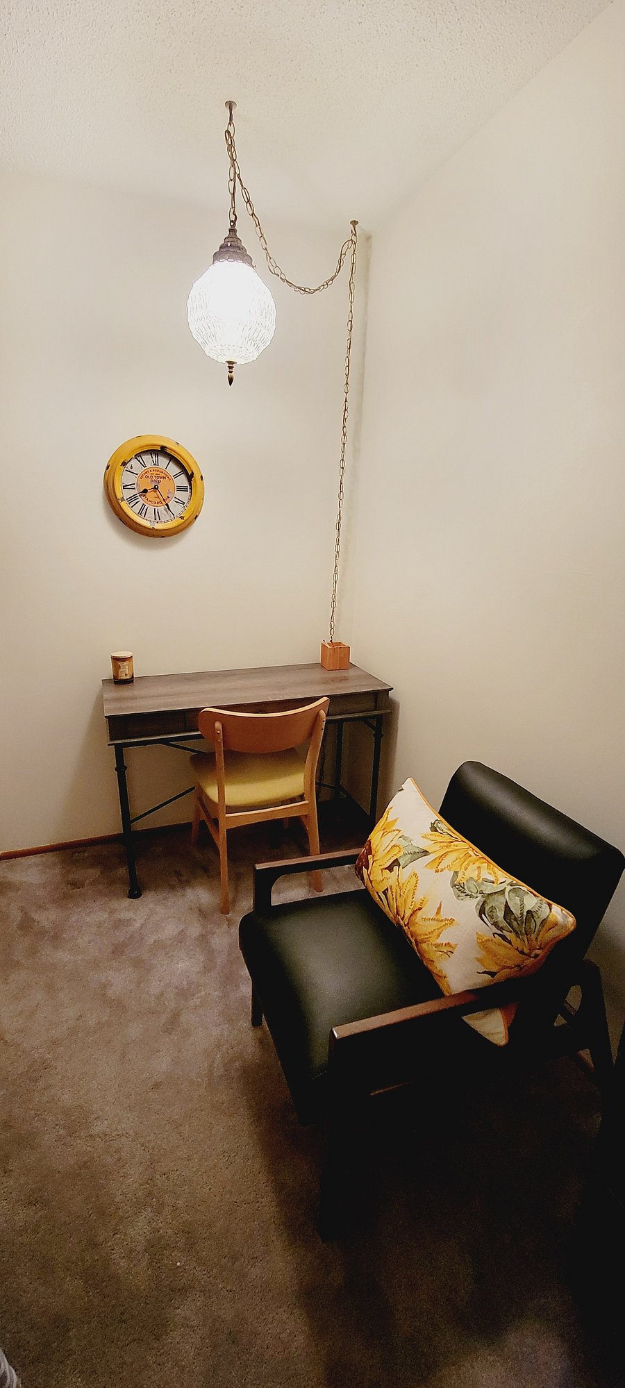 Bedroom #3 - view of desk area and chair
