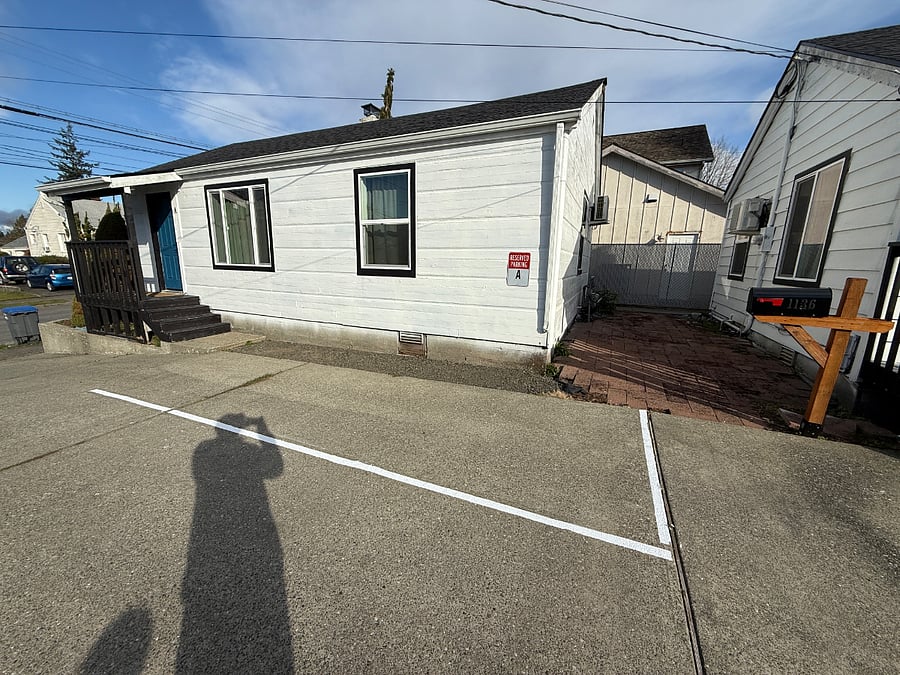 Furnished Finder property 835850_1 photo 24