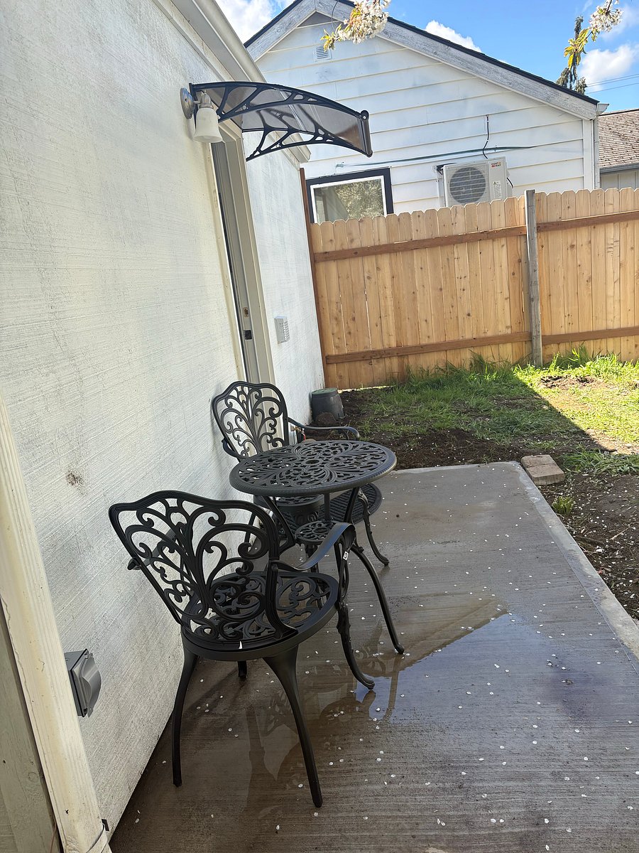 Furnished Finder property 835850_3 photo 8