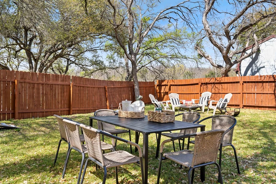 Furnished Finder property 835863_1 photo 38