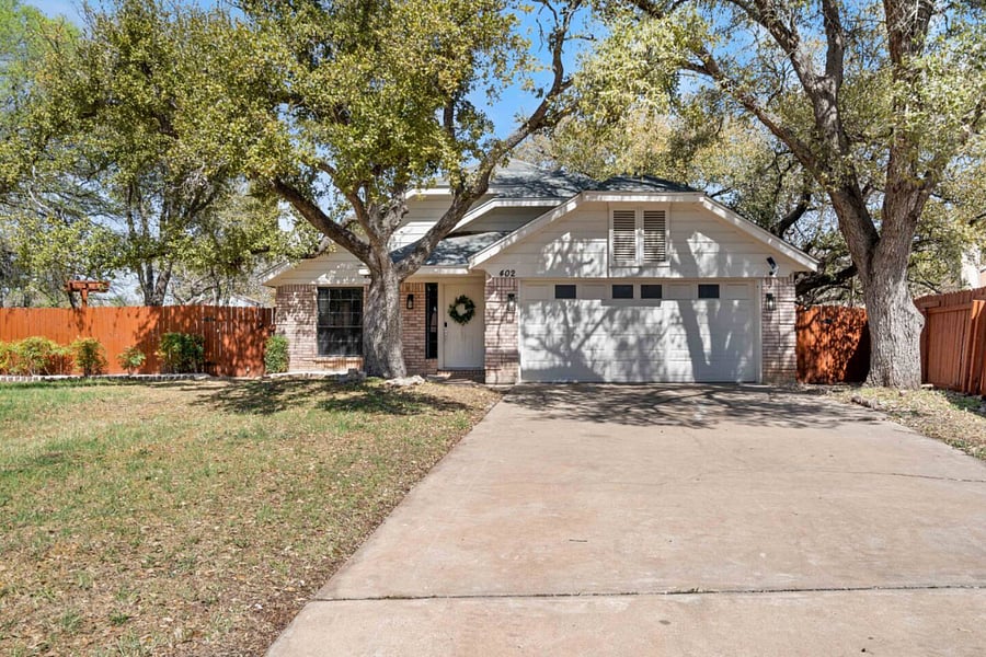 Furnished Finder property 835863_1 photo 34