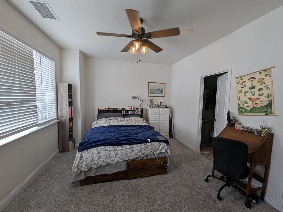 The indoor furnishings may be a bit different than shown in the picture if rented fully furnished