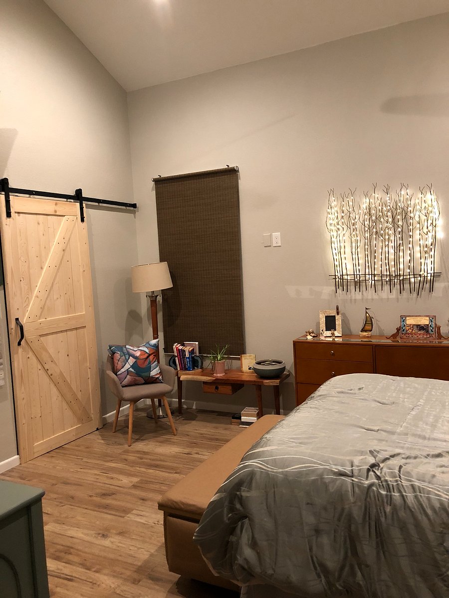 Furnished Finder property 835883_1 photo 2