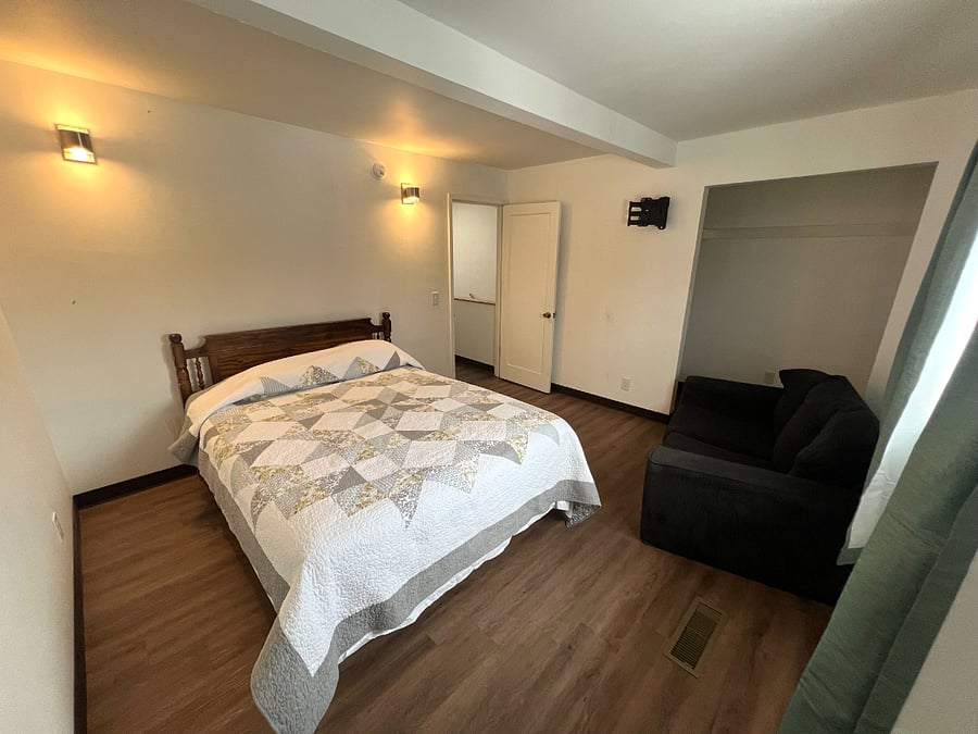 Furnished Finder property 835909_1 photo 12