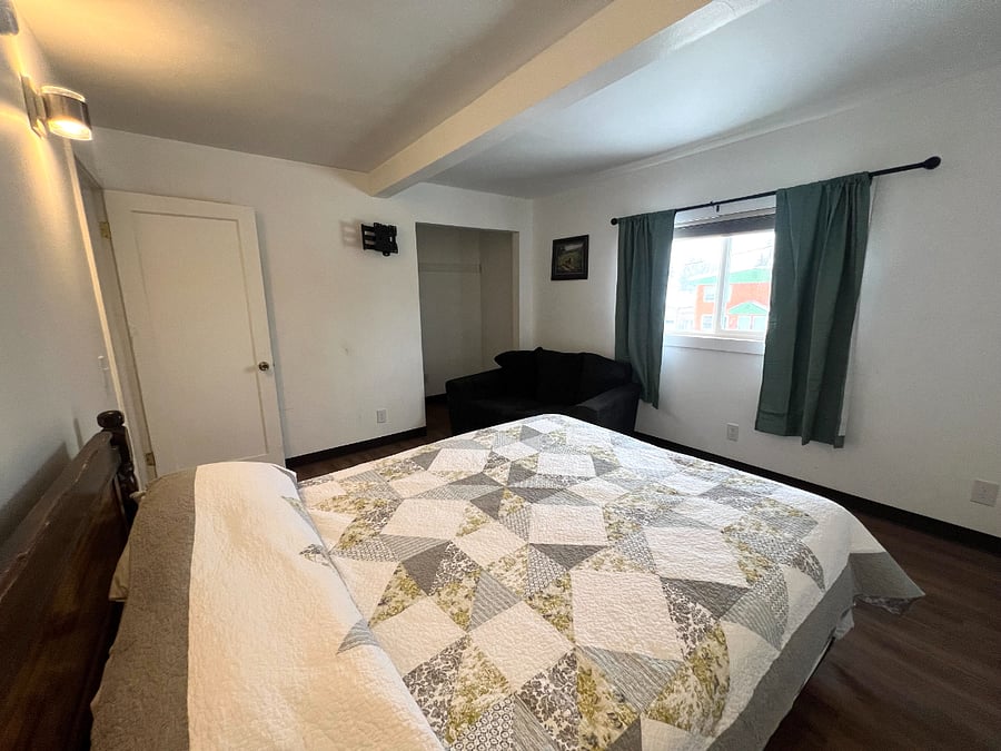 Furnished Finder property 835909_1 photo 13