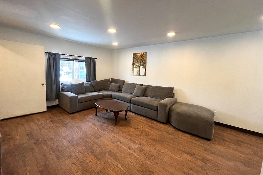 Furnished Finder property 835909_1 photo 16
