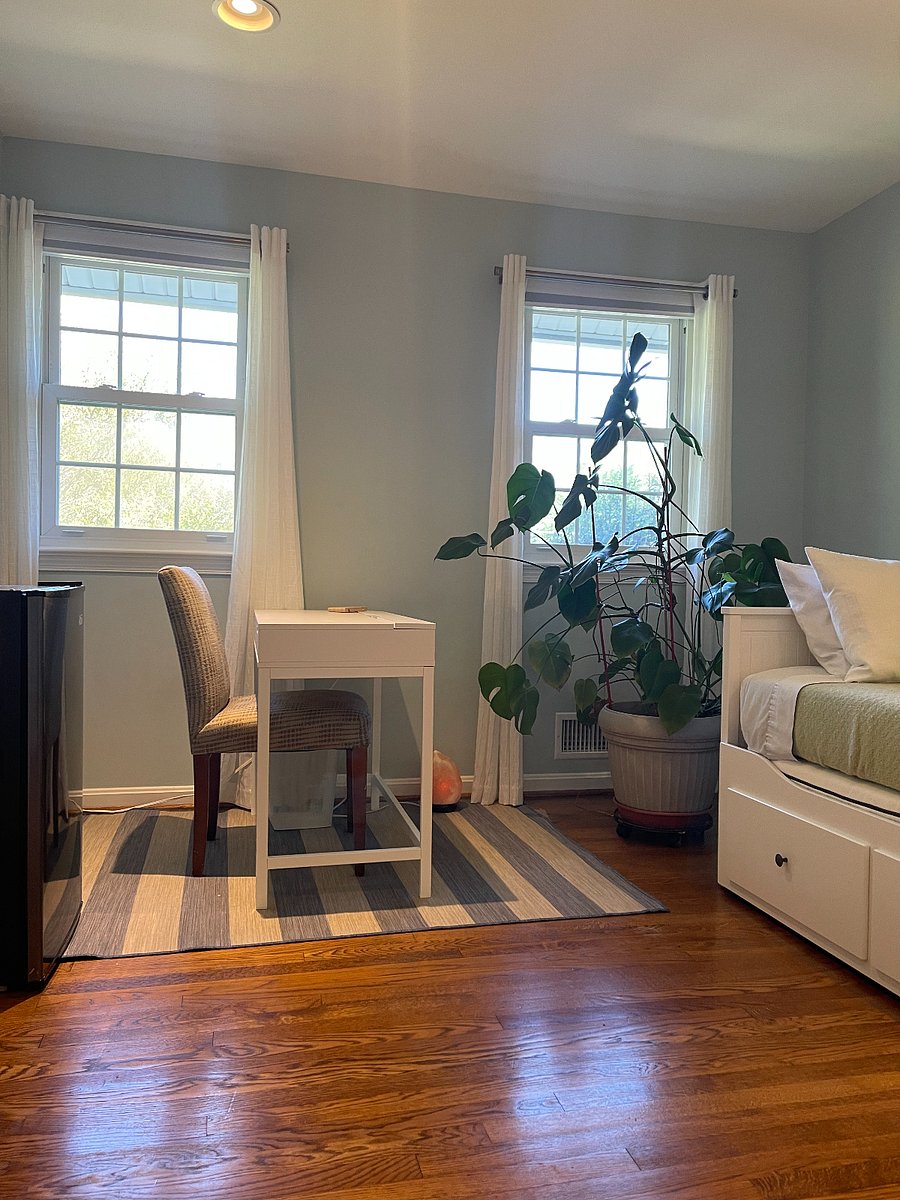 Simple, intentional design to create a soothing space where you can unwind and recharge.