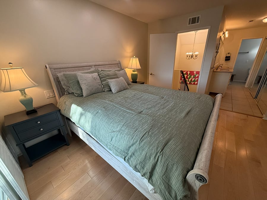 Furnished Finder property 835971_1 photo 17
