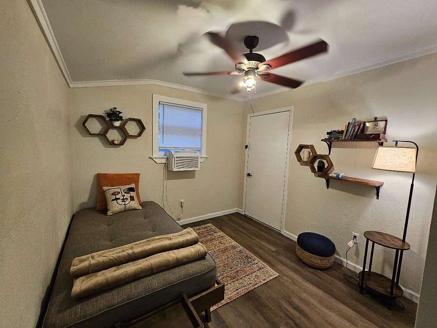 Furnished Finder property 835976_1 photo 11