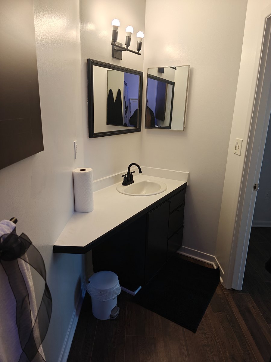 Furnished Finder property 836031_1 photo 17