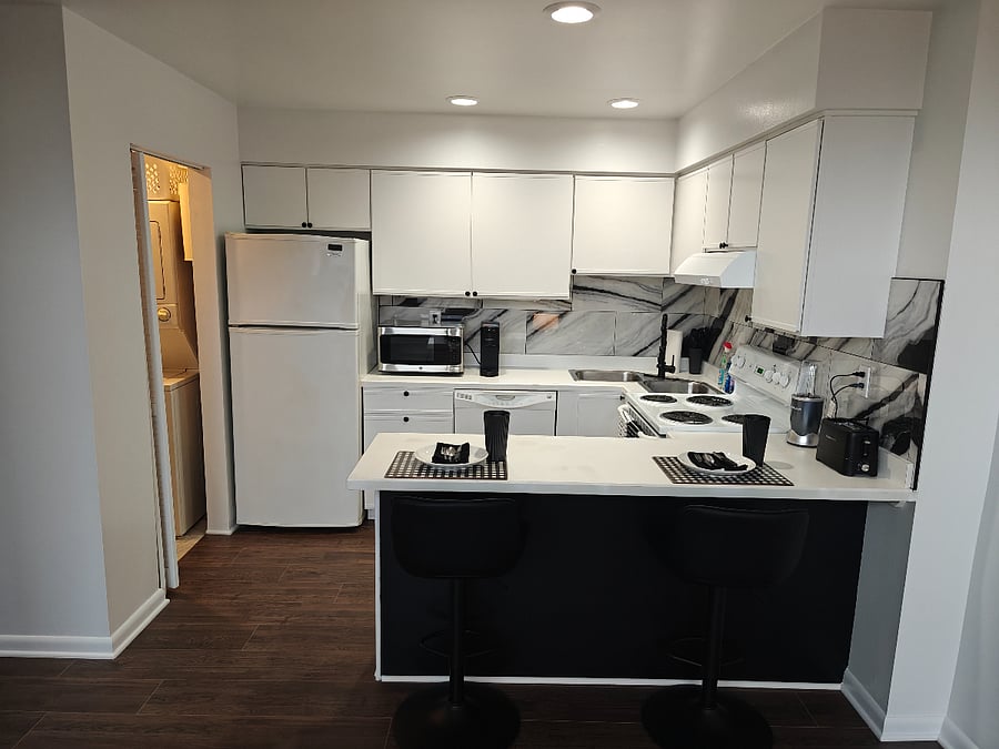 Furnished Finder property 836031_1 photo 33