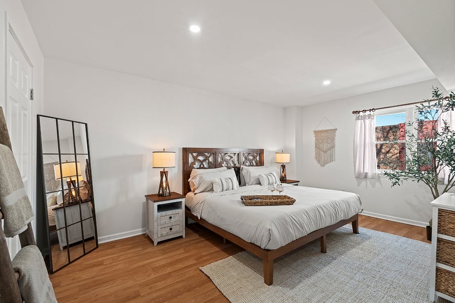 Furnished Finder property 836035_1 photo 16