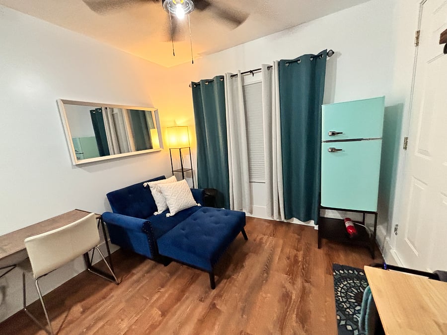 Furnished Finder property 836036_1 photo 4
