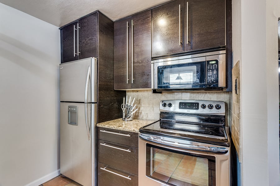 full size refrigerator and freezer with ice maker