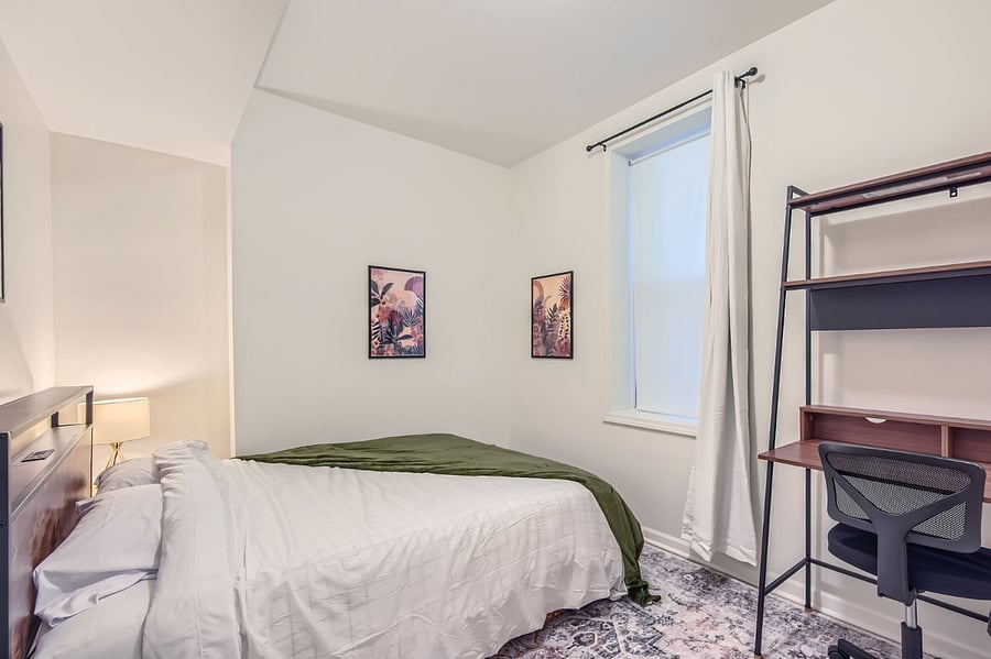 Furnished Finder property 836059_1 photo 12