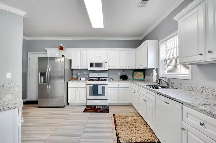 Furnished Finder property 836065_1 photo 6