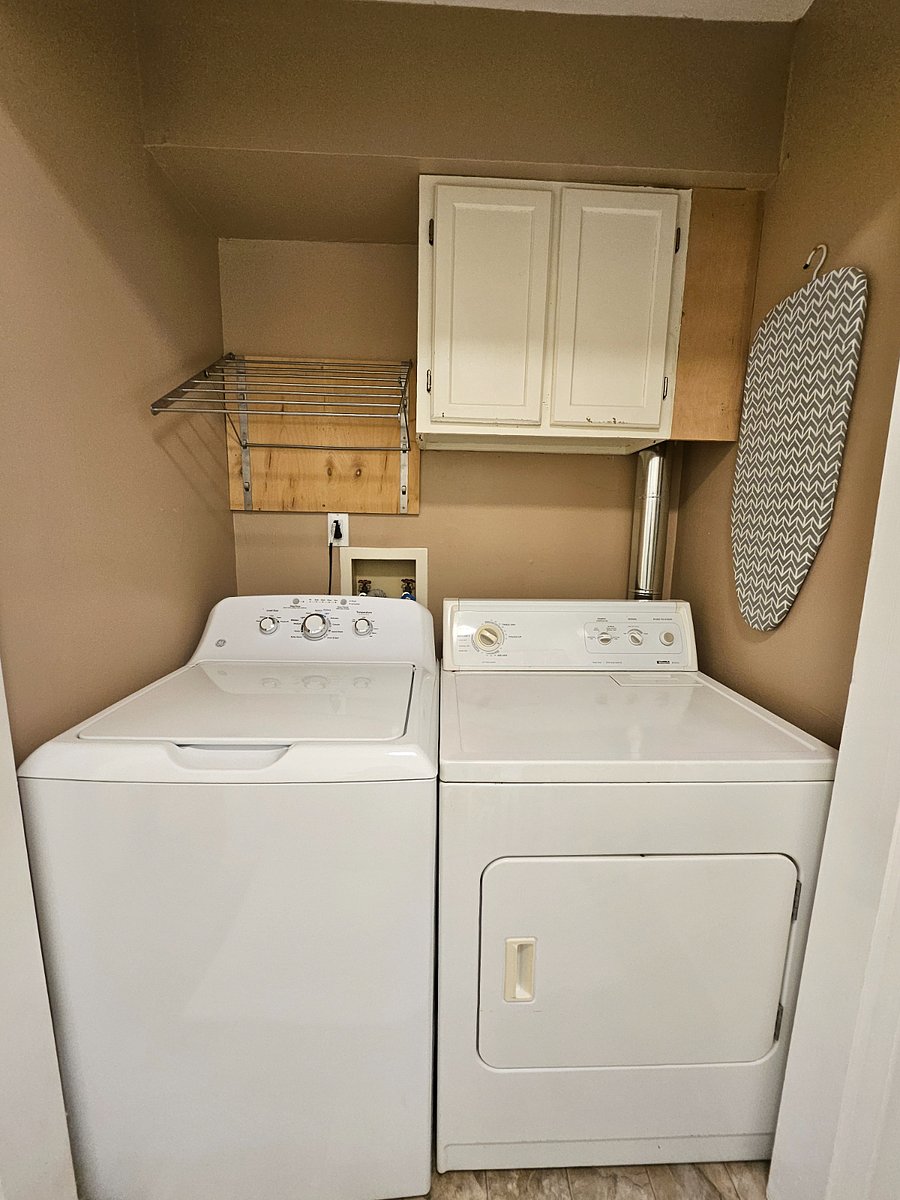 Furnished Finder property 836077_1 photo 14