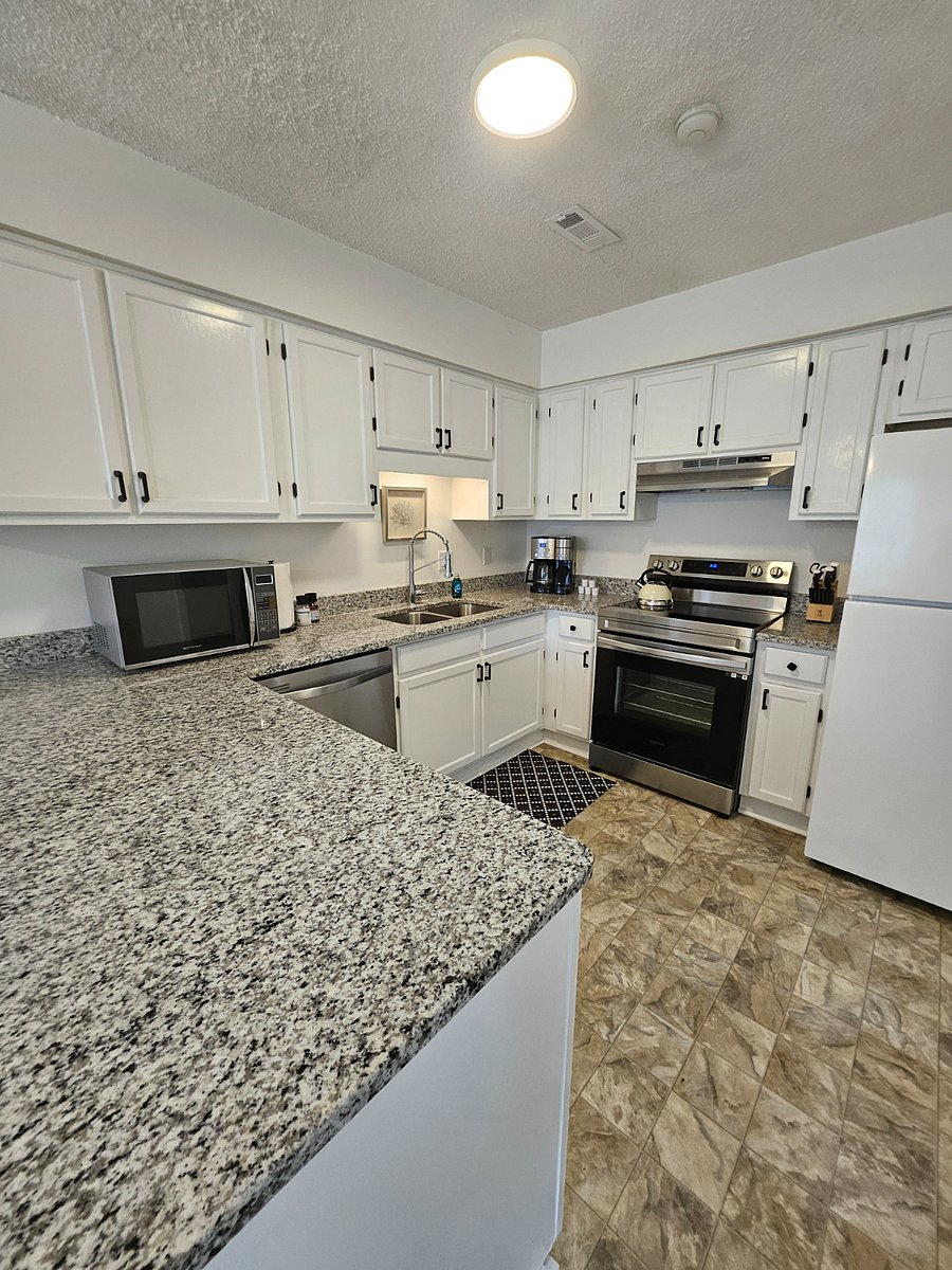 Furnished Finder property 836077_1 photo 8