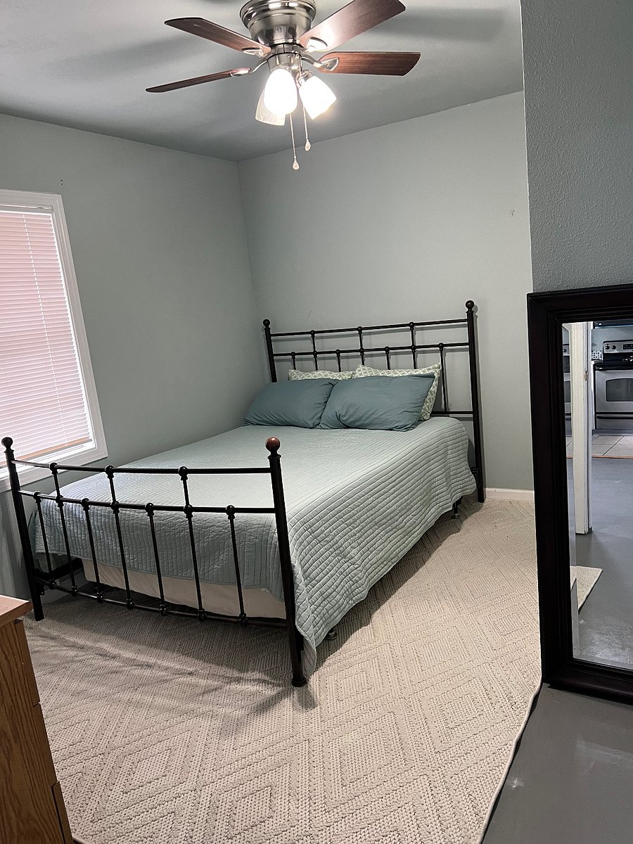 Furnished Finder property 836098_1 photo 8
