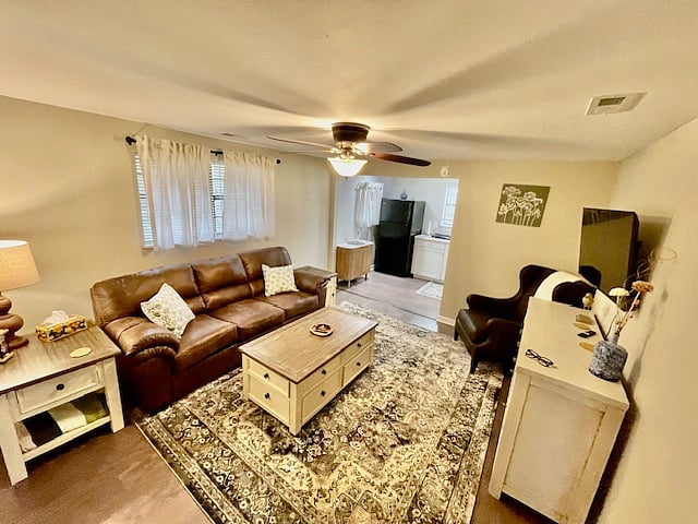 Furnished Finder property 836100_1 photo 9