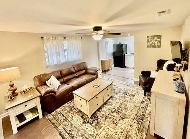 Furnished Finder property 836100_1 photo 10