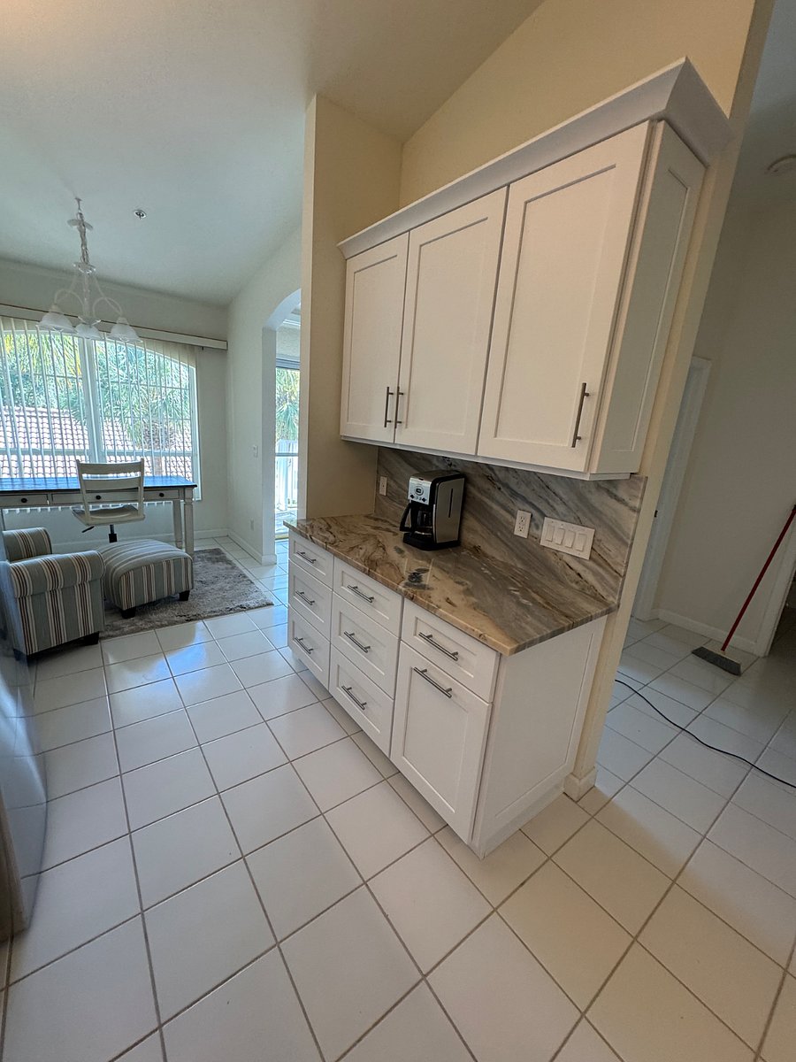 Furnished Finder property 836104_1 photo 16