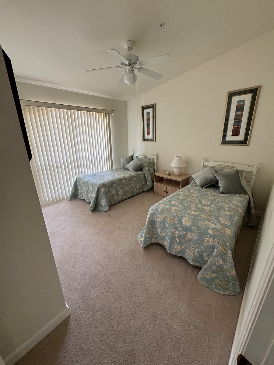 spare bedroom