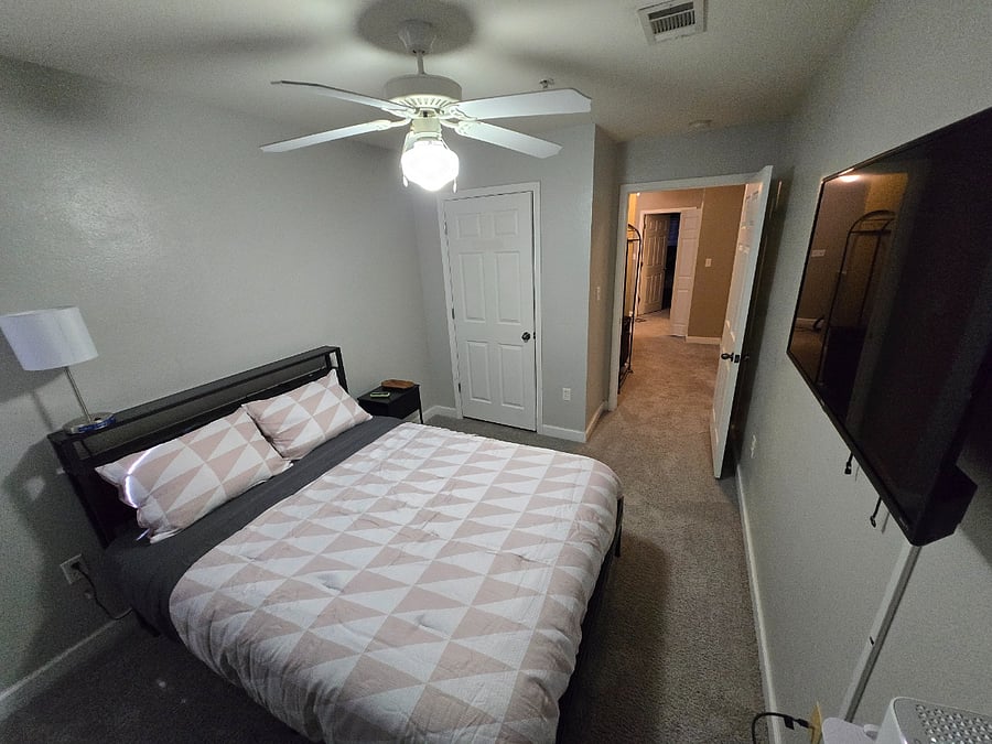 Furnished Finder property 836114_1 photo 8