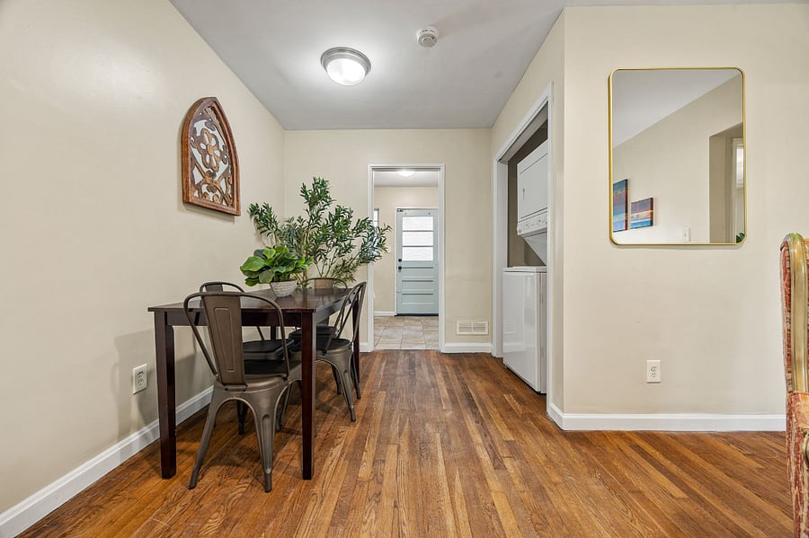 Furnished Finder property 836132_1 photo 10
