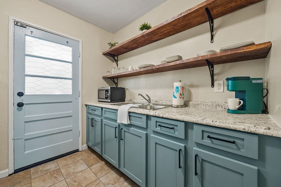 Furnished Finder property 836132_1 photo 13