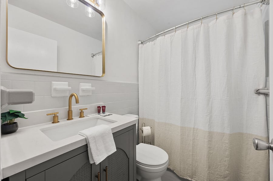 Furnished Finder property 836132_1 photo 18