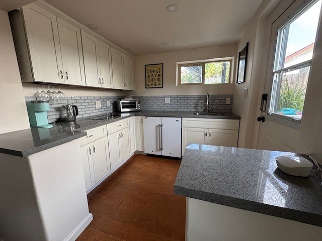 Furnished Finder property 836165_1 photo 4