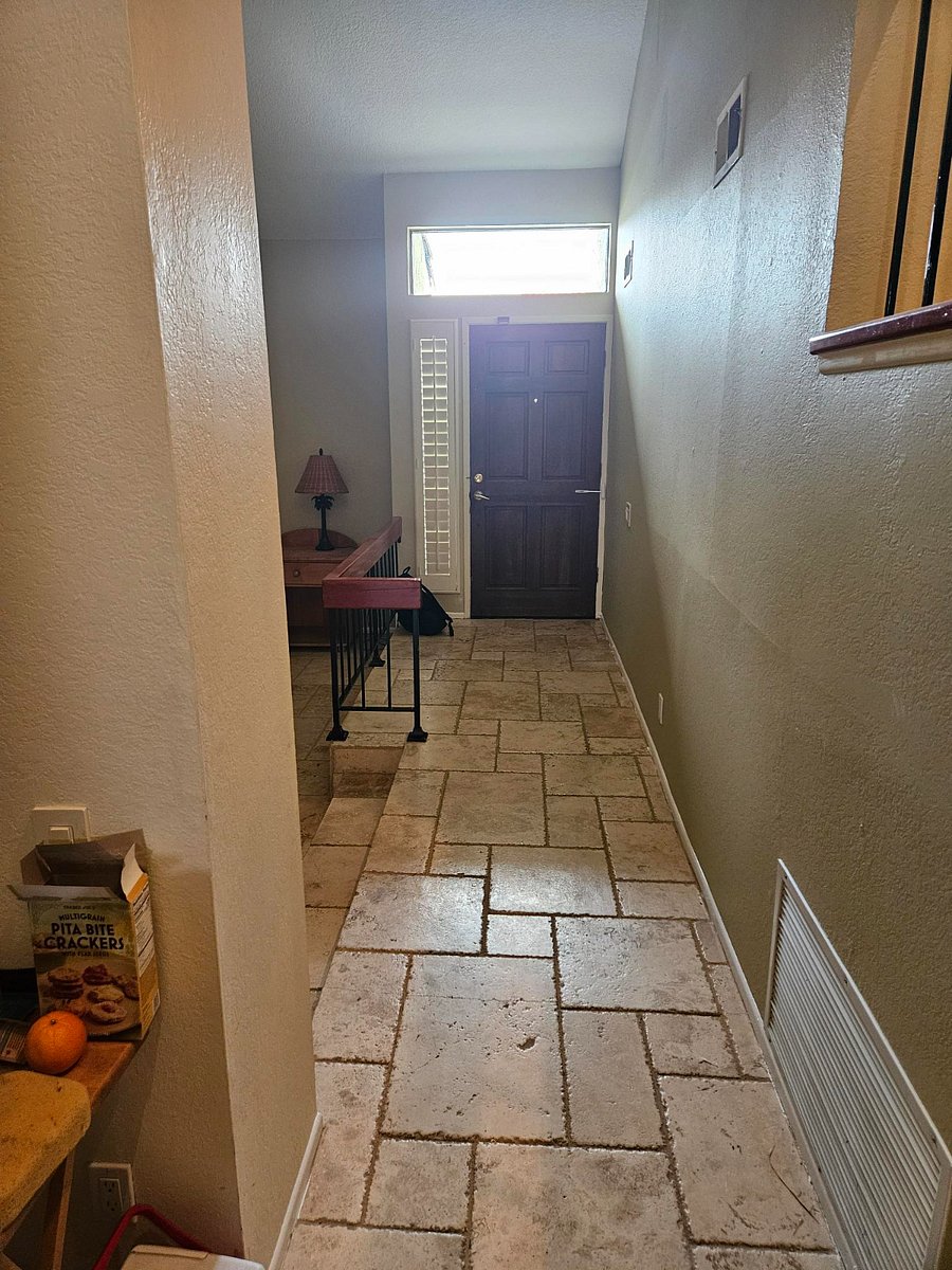 Furnished Finder property 836172_1 photo 3